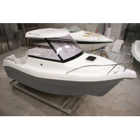 Barca Cortina 480 Pilothouse